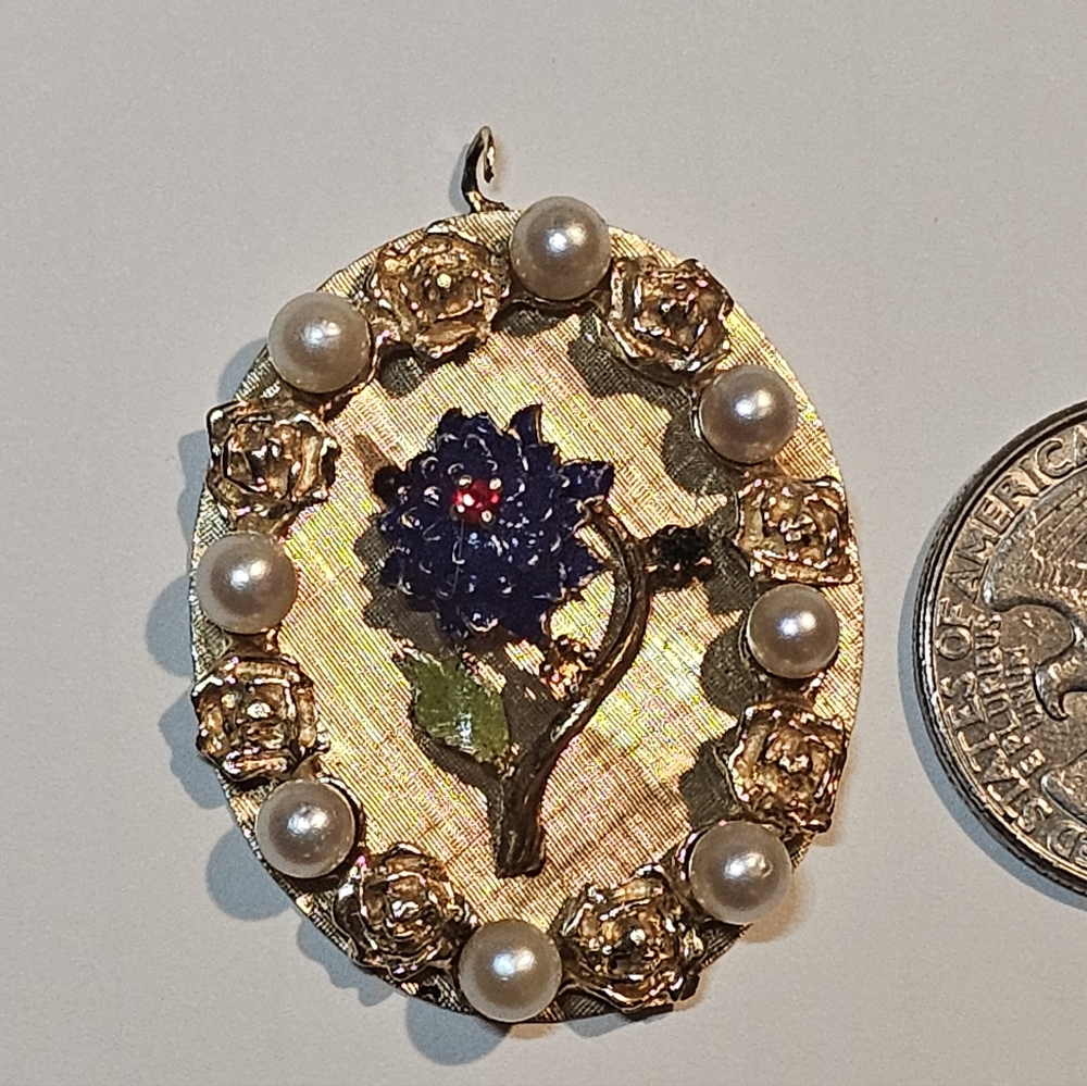 Vtg 14K Yellow Gold Cornflower Enamel Pendant Gemstone Pearl Rose Wreath 14g